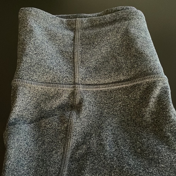 Athleta ST Yoga Pants Athletic Crop Capri Wide Band Work Out Running Grey - Picture 3 of 11